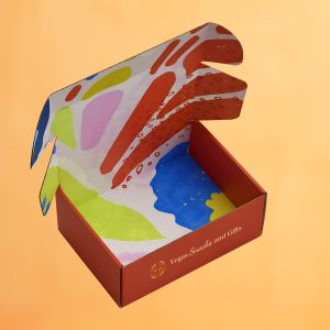 Empty gift box (fits 4 bags)